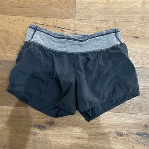Lululemon Grey Shorts Size 6